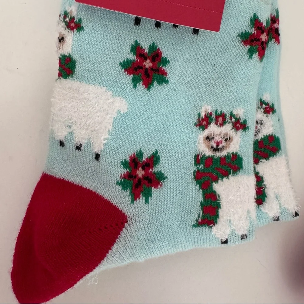 Wondershop Target Christmas Crew Socks 3 Pack Llama Dog Gingerbread OSFM NWT